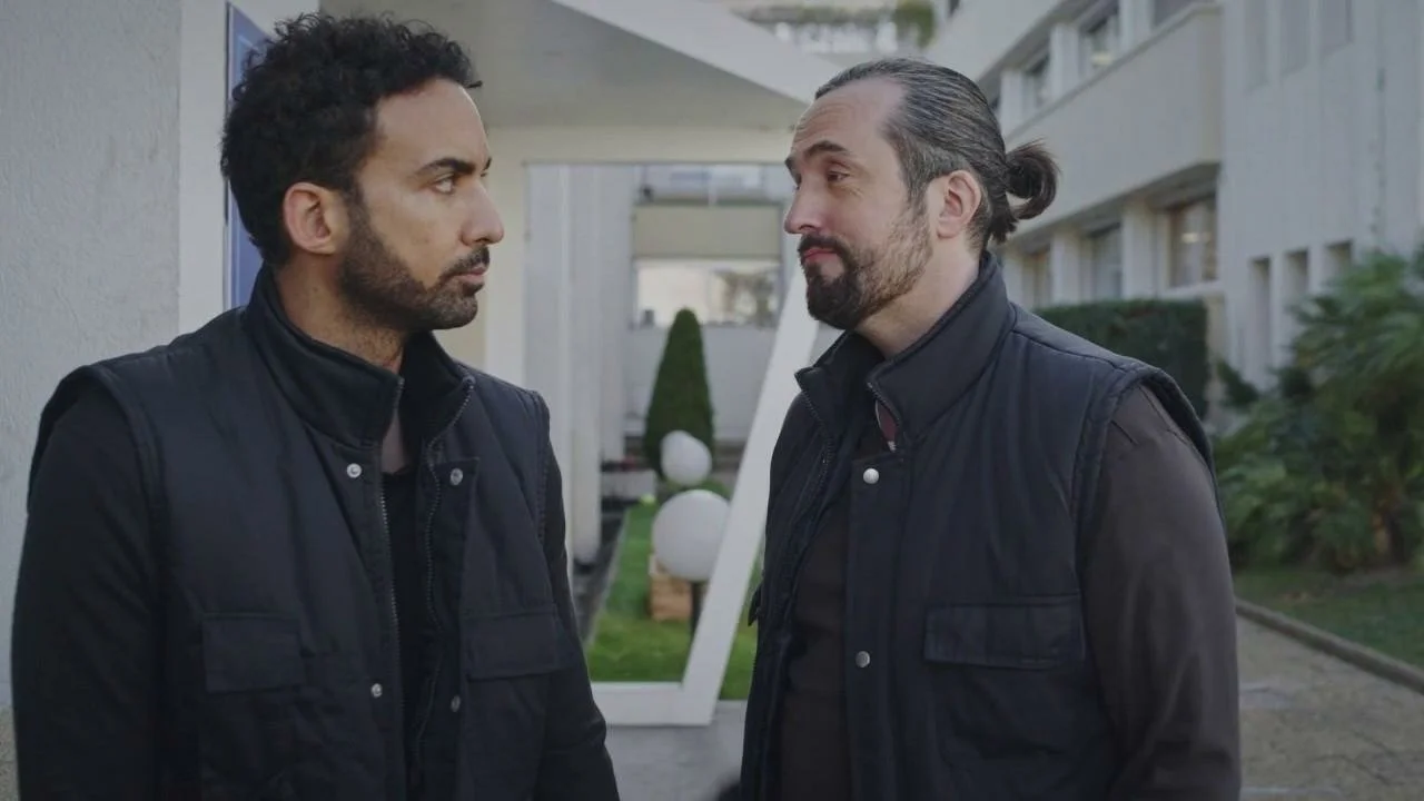 Plus belle la vie Indiscrétion : Riva découvre la réalité du terrain