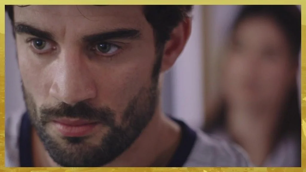 Plus belle la vie Indiscrétion : Victoire annonce l'innommable à Romain Vidal