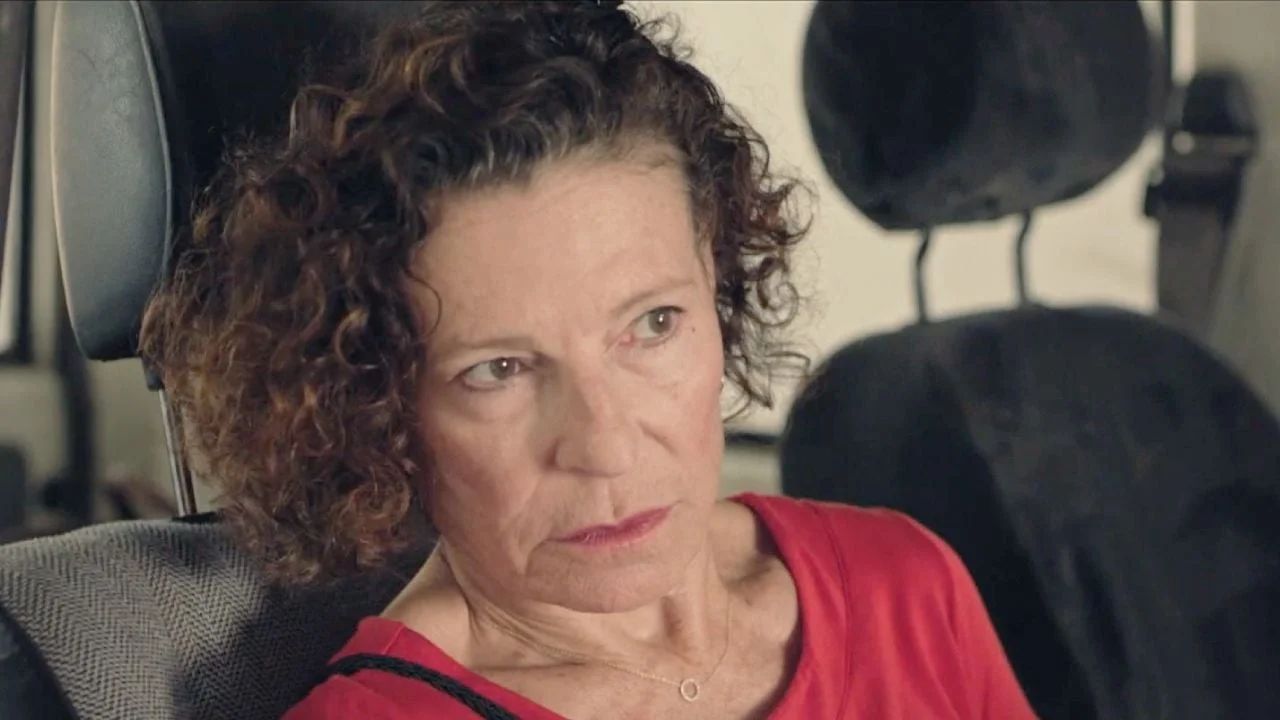 Plus belle la vie : “J’ai été kidnappée”... Mirta tente le tout pour le tout pour échapper à Robert