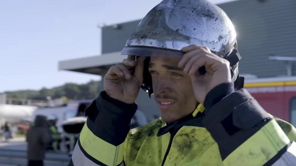 Plus belle la vie Making-of : "Baptiste pompier"