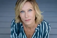 Rebecca Hampton (Céline) donne des nouvelles de sa fille après son opération