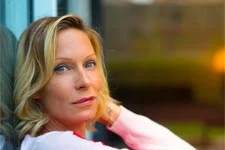 Rebecca Hampton : « Les amoureux de Céline ont une fâcheuse tendance à mal finir »