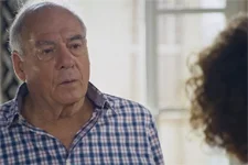 Roland apprend que Mirta QUITTE le Mistral !