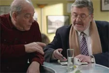 Roland donne une recette à Rochat !