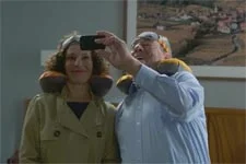 Roland emmène Mirta dans un hôtel? à Marseille !