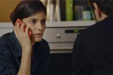 Sabrina et Julien apprennent la mort de Mitia