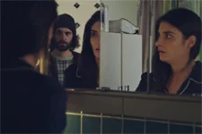 Sabrina voit le fantôme de son ex à la coloc !