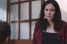 Samia rend visite à Abdel pour lui parler du changement de comportement de Jean-Paul