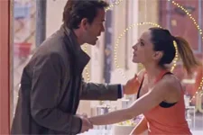 Samia repousse Hadrien Walter qui se jette sur elle !