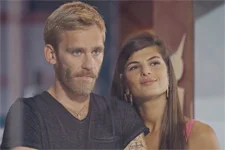 Shine et Max ont un kilo de drogue à écouler !