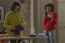 Thérèse se demande comment s?est passé le séjour de Baptiste en Afrique