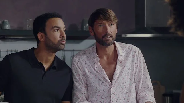 Thomas, beau en chemise ! look du jour