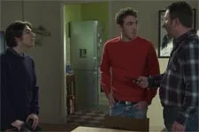 Tom refuse de confirmer le harcèlement à Kévin