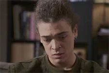 Triste, Baptiste se montre agressif envers Thomas !