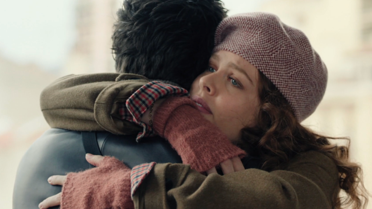 Plus belle la vie : Noémie est-elle sincère avec Vadim ? Eunice Van Hocke répond