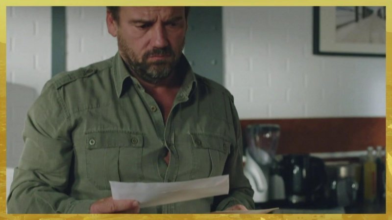 Indiscrétion : Que cache Irina à Jean-Paul ?