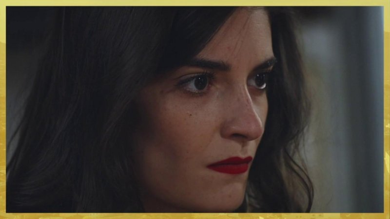 Indiscrétion : Le visage diabolique de Sabrina