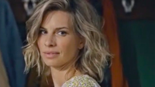 EXCLU Plus belle la vie : Coralie va intégrer le groupe d’amis de Théo !