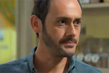 INDISCRÉTION : Francesco découvre l’INCROYABLE SECRET de Barbara !
