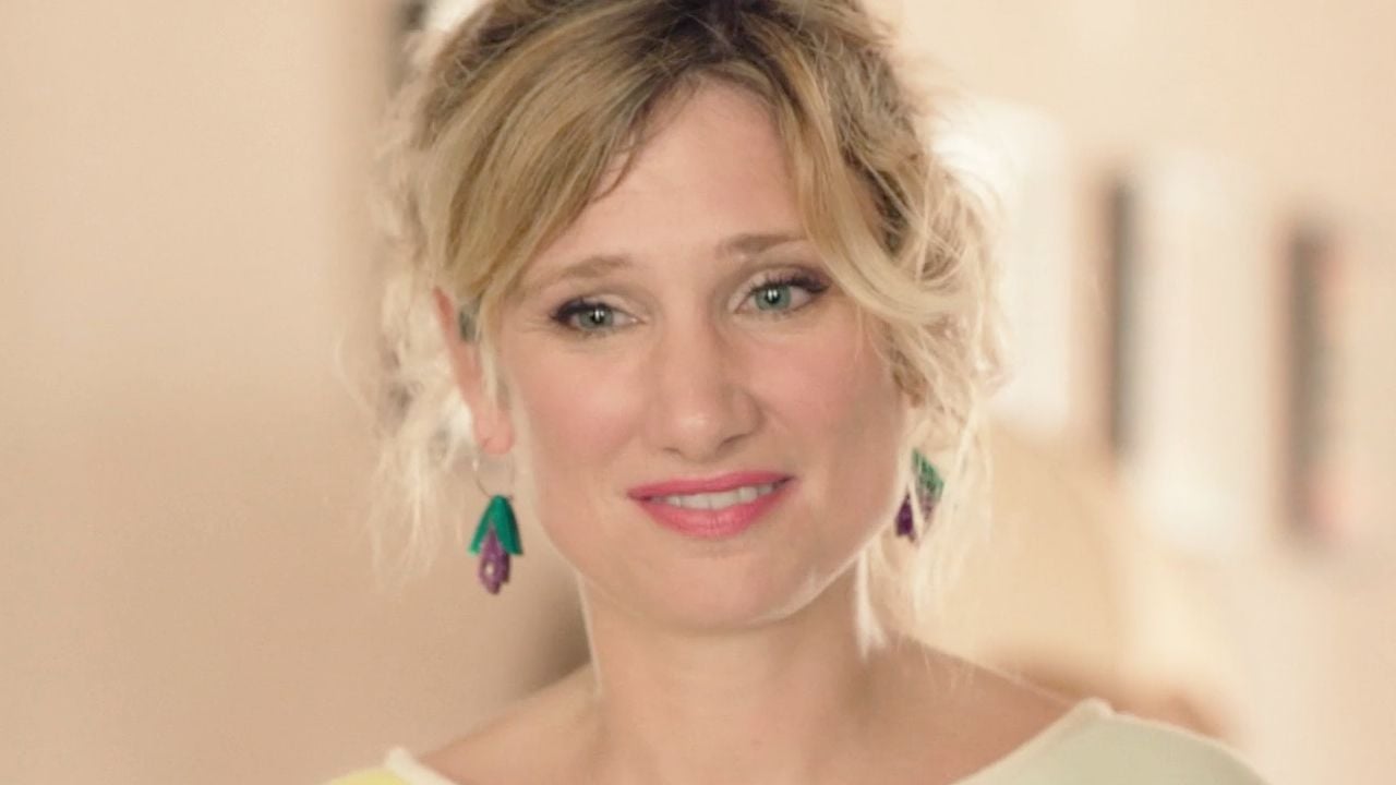 Plus belle la vie : Jennifer troublée par Louis, commence-t-elle à avoir des sentiments pour le petit ami de Barbara ?