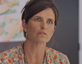 Plus belle la vie – Directrice d'école (Jeanne Beziers)