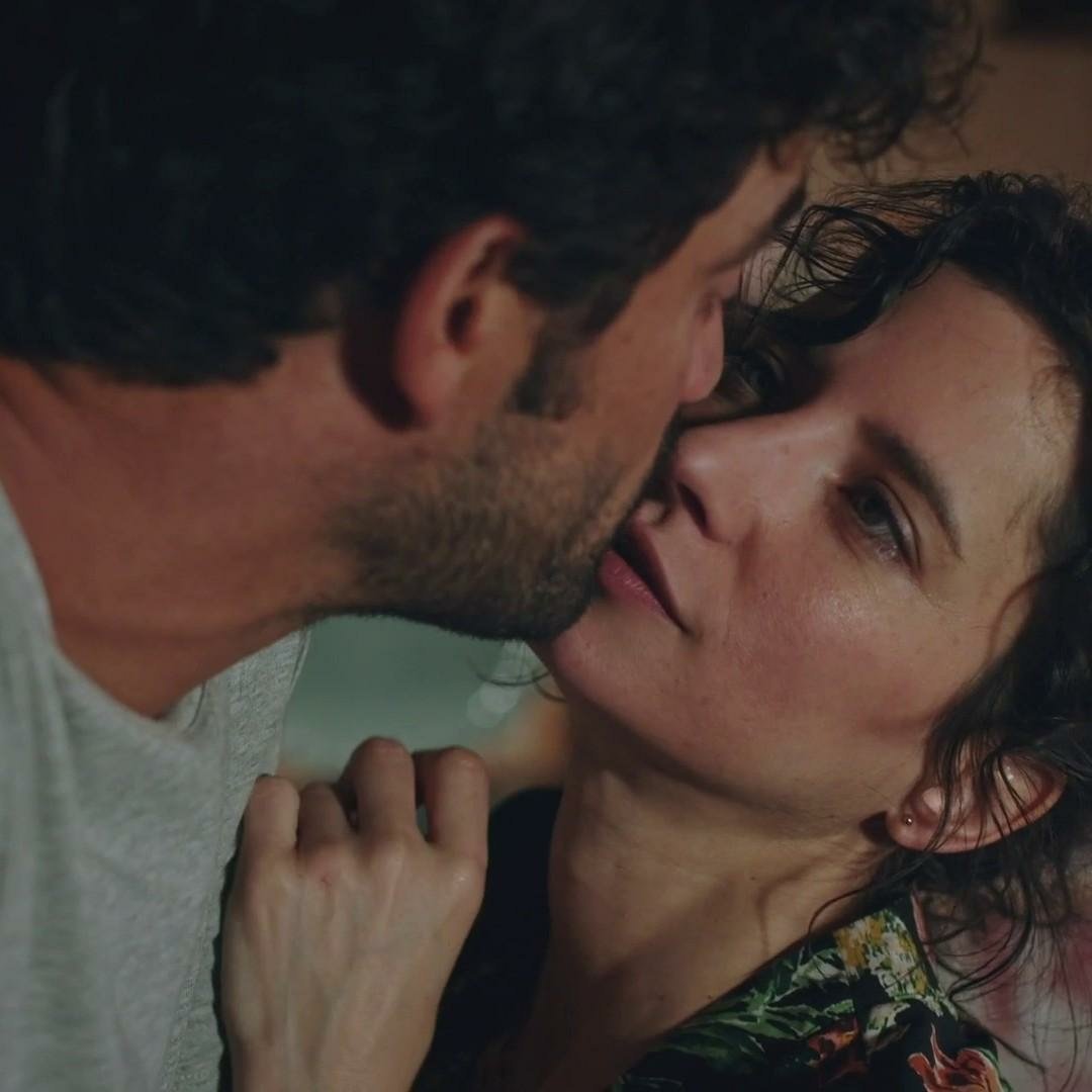 Plus belle la vie Indiscrétion : Vanessa fait une annonce choc à Romain