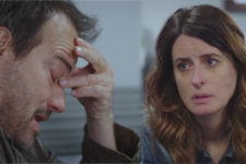 ALERTE PLUS BELLE LA VIE ! Luna et Jean-Paul évoquent leur amour pour tromper leur inquiétude