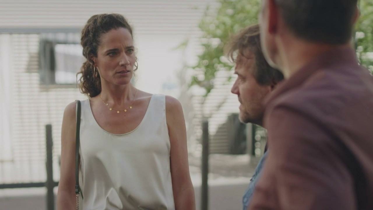 Plus belle la vie Indiscrétion : Boher et Patrick piègent Prune