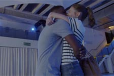 Maud fait une surprise à Djawad !