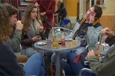 Voici les bonnes résolutions des adolescents pour 2017 !