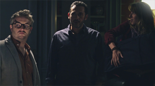 Intrigues Plus belle la vie : Francesco et Nathan trouvent que Barbara a un comportement étrange !