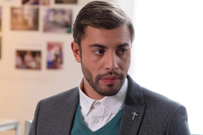 Découvrez pourquoi Marwan Berreni (Abdel de Plus belle la vie) a failli refuser son rôle dans Les Mystères de la basilique !
