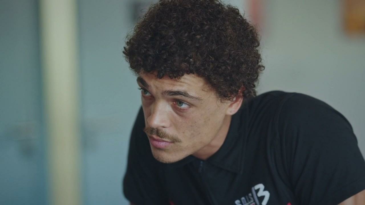 Plus belle la vie Indiscrétion : L'intuition de Baptiste sur le pyromane